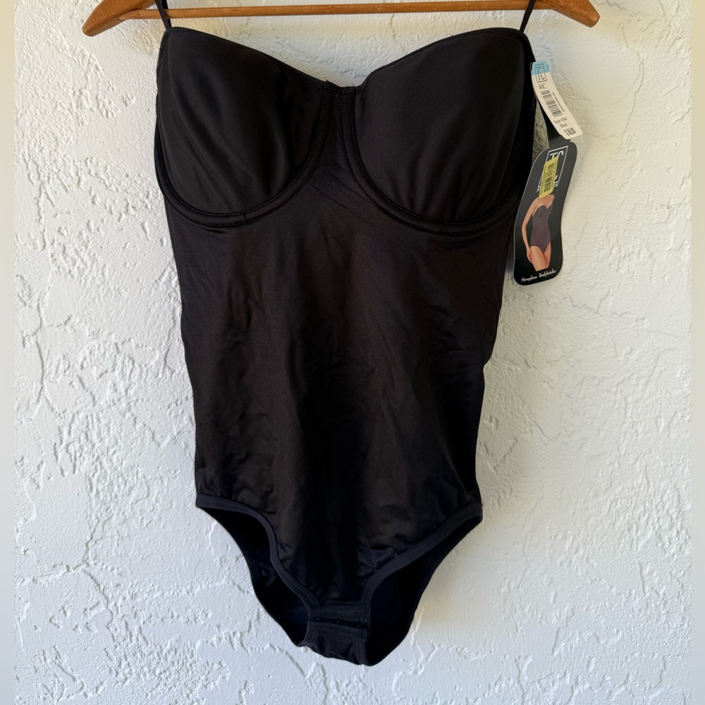 TC Shapewear Black Bodysuit 40C Strapless NWT